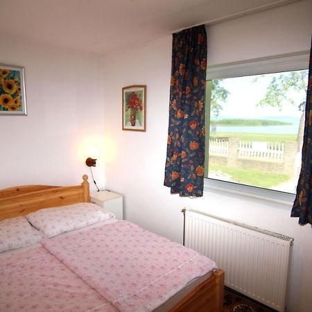 Margareta Apartmanhaz Lägenhet Balatonboglár Exteriör bild