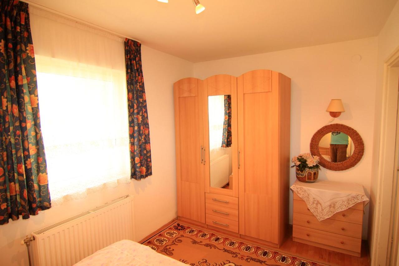 Margareta Apartmanhaz Lägenhet Balatonboglár Exteriör bild